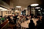 Personligt. Der er kommet mere plads i Restaurationen, men det er stadigvæk trygt og behageligt. 