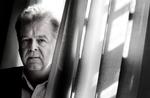 Overgang. »Før i tiden var vi rent analoge, nu er vi også overvejende analoge, men på vej over i noget digitalt«, siger forlagsdirektør Stig Andersen. »Og vores fremtid er formentlig overvejende digital. Og det er den navnlig på de områder, der vedrører undervisning«. 