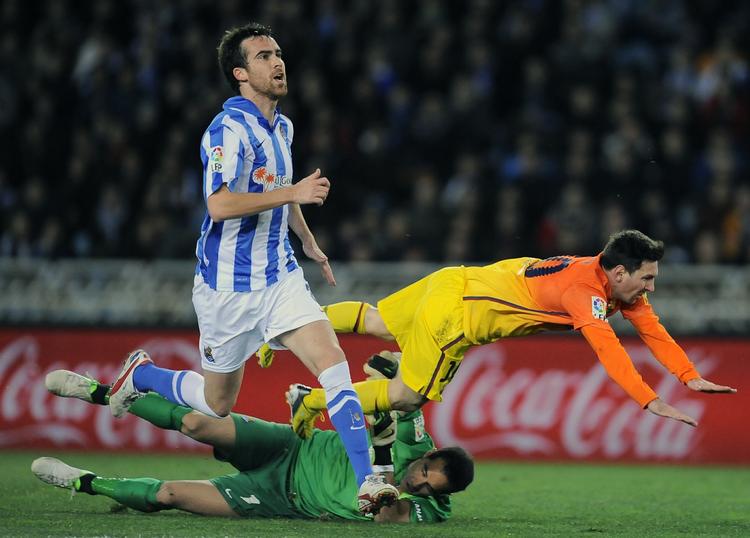 igenigen. Lionel Messi scorede som sædvanlig, men det var ikke nok, da Barcelona tabte overraskende på udebane til Real Sociedad. 
