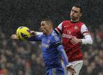 snekamp. Chelseas Fernando Torres (tv) kom endnu en gang ikke på scoringstavlen, men Chelsea vandt storkampen mod Arsenal. 