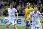 JUBILAR. Mod Sverige i november spillede Steven Gerrard (tv.) sin landskamp nummer 100. 