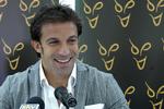 FARTGLAD. Lige siden han var dreng, har fodboldspilleren Alessandro del Piero haft en passion for motorsport. 