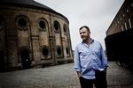 Teaterhistorie. Teaterinstrukttør Nikolaj Cederholms Gasolin forestilling blev en kæmpe succes på Østre Gasværk . 