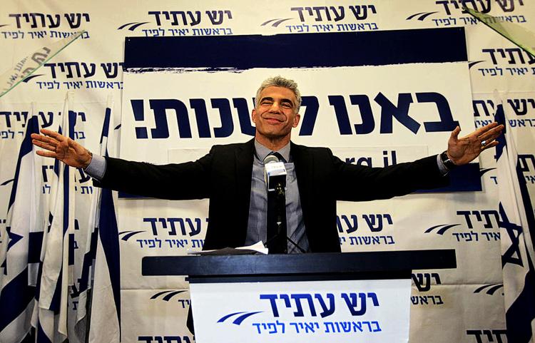 Komet. Yair Lapid og hans kun et år gamle centrumparti Yesh Atid blev overraskende Israels næststørste. Måske bliver den tidligere tv-vært udenrigsminister. 