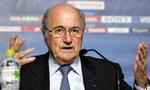 racisme. Fifa-præsident Sepp Blatter har kastet sig ind i kampen mod racisme i fodboldverdenen. 