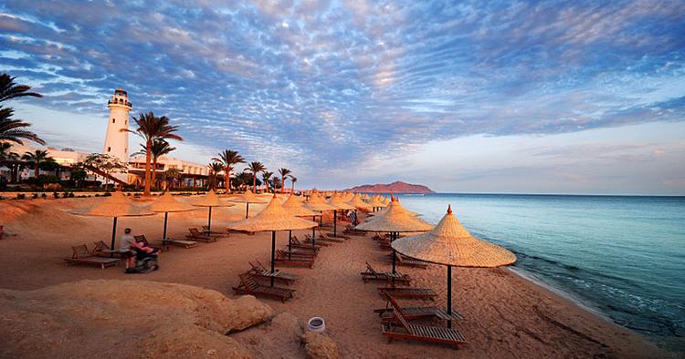 Trækplaster. Sharm el-Sheikh er et af de steder i Egypten, der trækker turister til hvert år. 