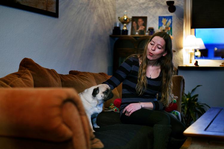 Job. 32-årige Maria Blaasvær har fået lidt mindre tid til sin hund, efter at hun har fået arbejde på Odense Universitetshospital. 