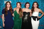 Stjerner. Pigerne fra serien er fra venstre Zozia Mamet (Shoshanna), Jemima Kirk (Jessa), Lena Dunham (Hannah) og Allison Williams (Marnie). 