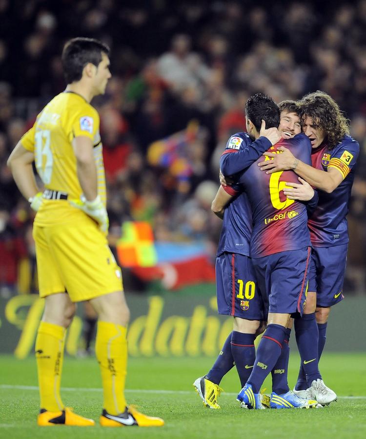 STORSEJR. Med fire mål af lionel Messi (i midten) vandt FC Barcelona 5-1 over Osasuna. 