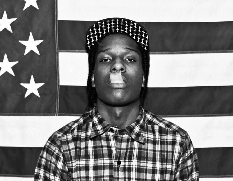 storhitter. A$AP Rocky hitter fortiden med singlen 'F**kin Problems', der gæstes af to andre toneangivende rappere, Drake og Kendrick Lamar 