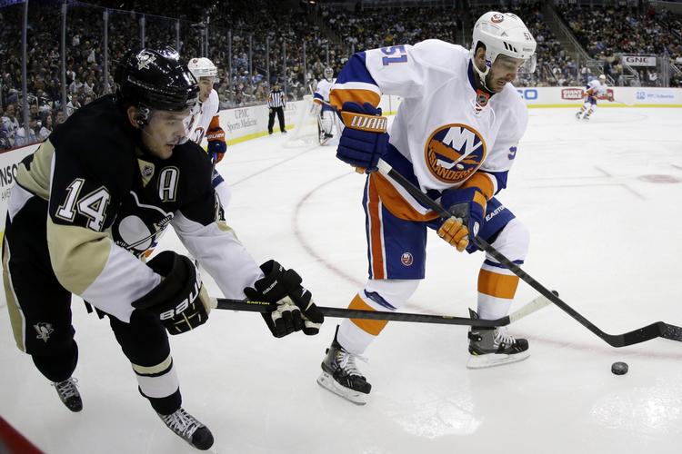 Fremad. NY Islanders og Frans Nielsen (t.h.) har kurs mod slutspillet, som klubben ikke har været med i siden foråret 2007. 