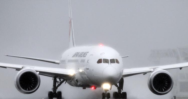 BOEING. Hvorfor ikke udvikle brændstof til fly af de 29 tons brugt madolie, kineserne producerer hvert år? 