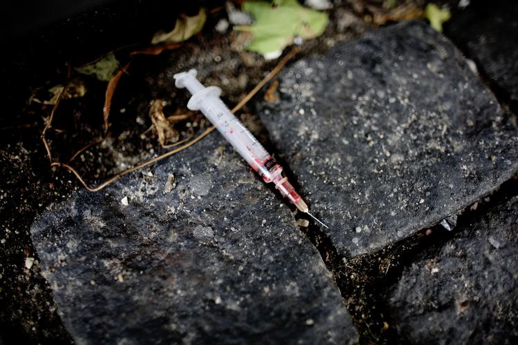 AFFALD. Sprøjter og andet narkoaffald generer stadig beboerne på Vesterbro. 