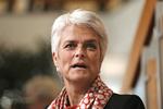 Gebyrer. Bankerne har ret til at opkræve gebyrer for en helt almindelig bankkkonto, siger erhvervs- og vækstministeren. 