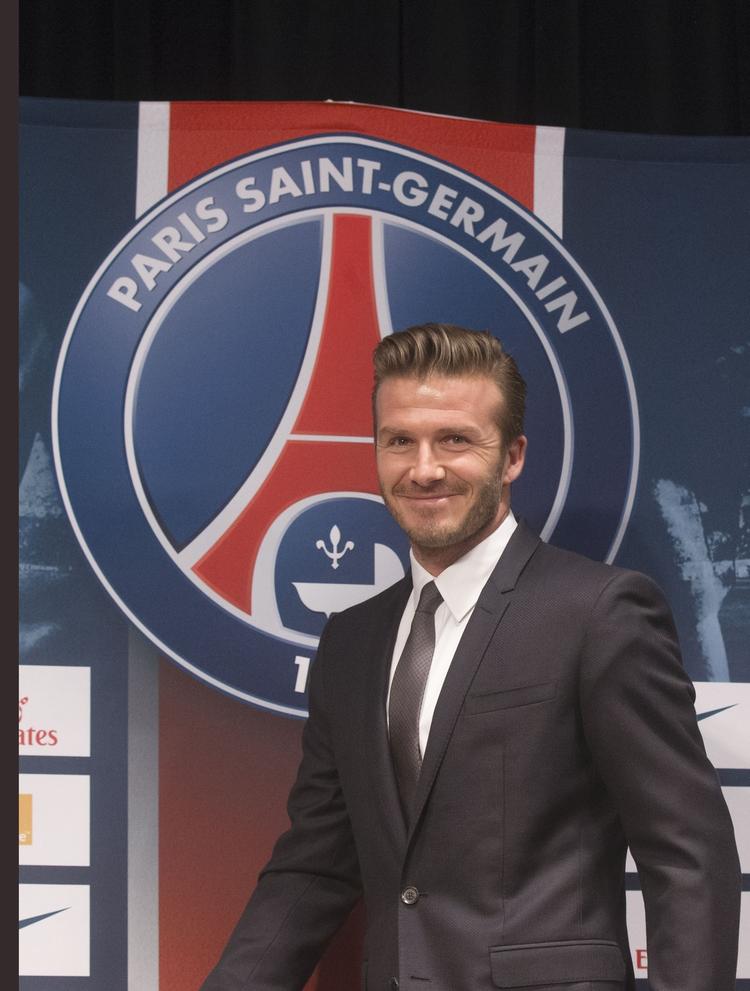 velgører. David Beckham vil gerne hjælpe både PSG og franske børn. 