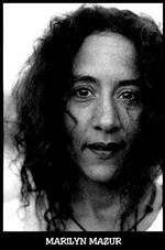 Mazur. Lørdag eftermiddag spiller hun sammen med sit band og koret Tritonus på Statens Museum for Kunst. 