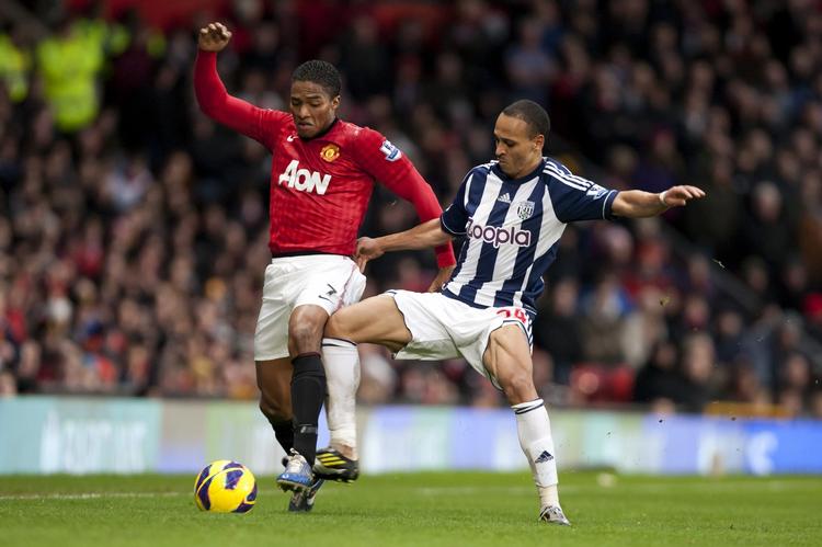 Brøler. Peter Odemwingie (t.h.) var lidt for opsat på at komme væk fra West Bromwich. 
