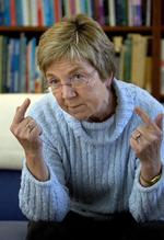 Afventende. Kulturminister Marianne Jelved (R) vil tage stilling til branchens og Folketingets Kulturudvalgs synspunkter efter 1. marts. 