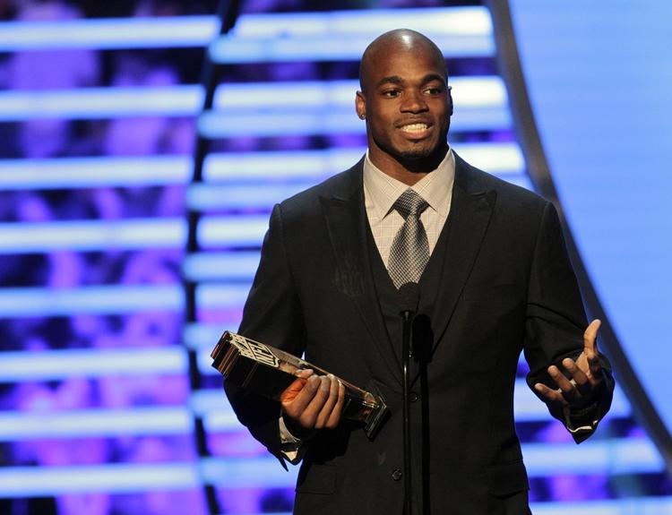 MVP. Selv om Minnesota Vikings røg tidligt ud, fik Adrian Peterson løbet mange meter. 