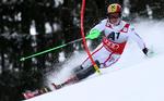 Presset. Marcel Hirscher er manden, der skal børe værtsnationens store forventninger ned ad de stejle  skråninger i Schladming.  Foto: Alessandro Trovati / AP 
