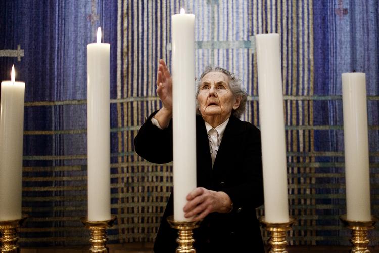 Reportage fra den lukningstruede Utterslev Kirke