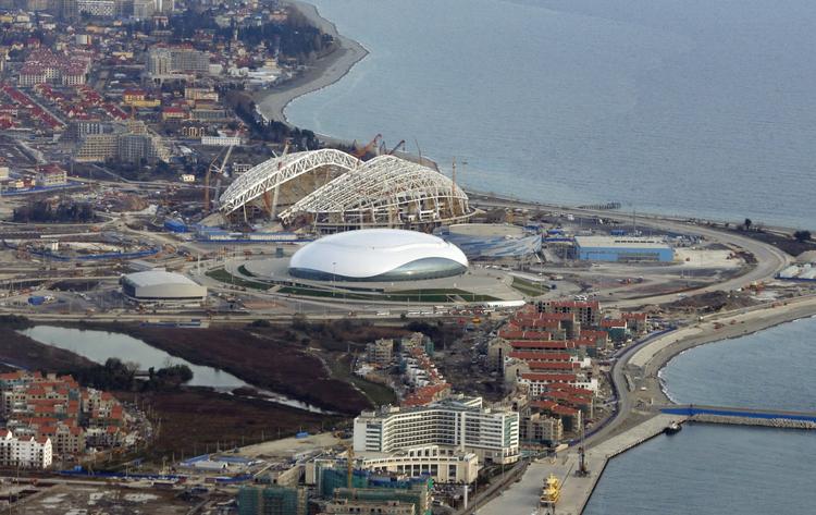 OL. Sådan så de olympiske byggerier i Sochi ud mandag - et år før legene åbner. 