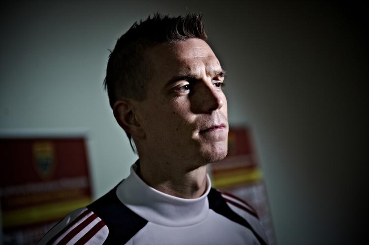 penge-mystik. Daniel Agger har muligvis svaret på noget andet, da Ekstra Bladet spurgte, om han havde hjulpet Brøndby med at droppe et krav om feriepenge. For danskeren har ikke penge til gode. 