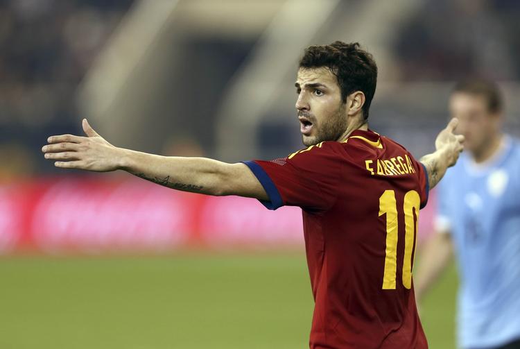 Målscorer. Spaniens første mål mod Uruguay blev scoret af Cesc Fabregas. 