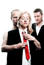 Påtrængende. 'Jeg er Spartacus' er skrevet af Anna Bro og handler blandt andet om slaveoprør. Forestillingen får premiere på Teater Får302 18. februar. 
