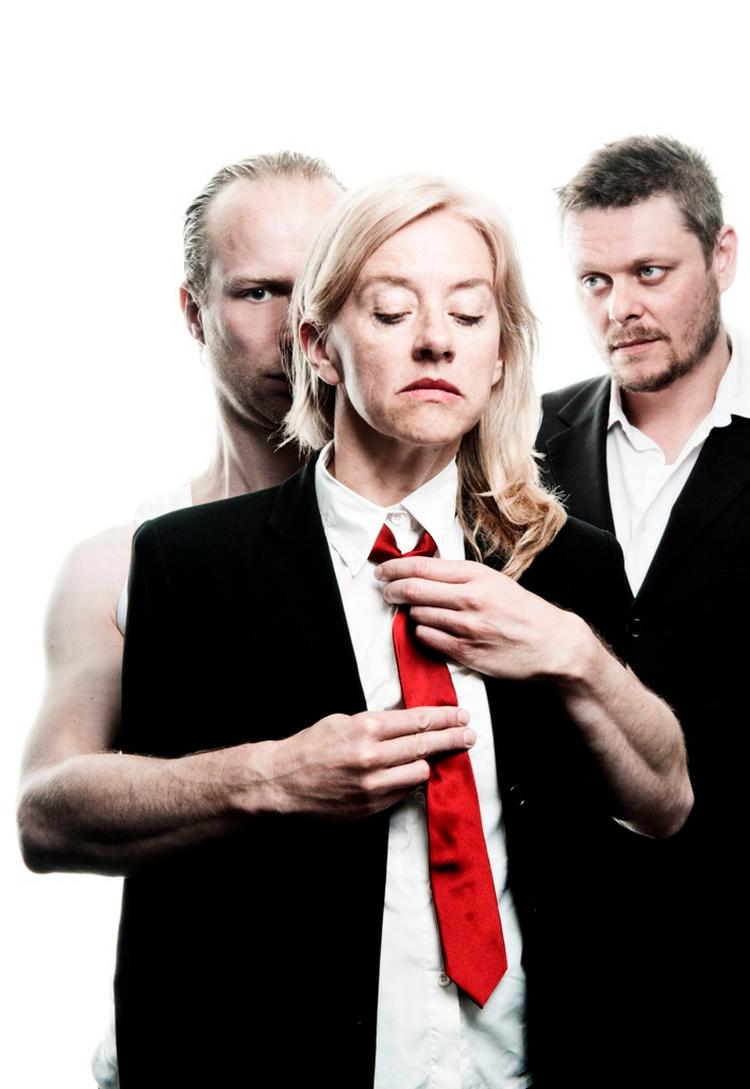 Påtrængende. 'Jeg er Spartacus' er skrevet af Anna Bro og handler blandt andet om slaveoprør. Forestillingen får premiere på Teater Får302 18. februar. 