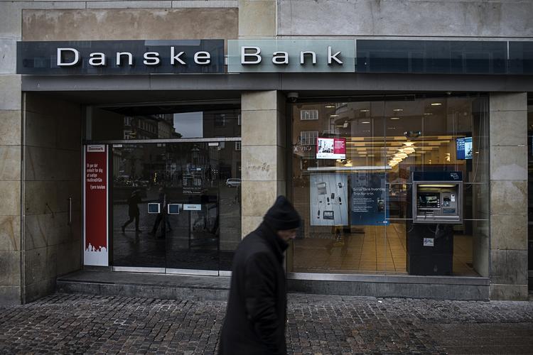 Forladt. Flere tusind kunder har forladt Danske Bank på få uger, men de fleste var i forvejen kunder et andet sted, siger Danske Bank. 
