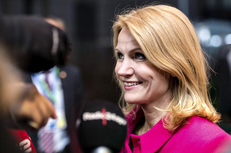 Rabatwoman. Helle Thorning-Schmidt kæmper for den danske milliard på EU's budgettopmøde i Bruxelles. 