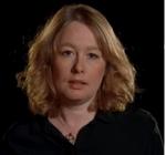 Forholdsregler. Åsa Linderborg, kulturredaktør på Aftonbladet, er i perioder blevet nødt til at flytte fra sit hjem efter trusler mod hende og hendes søn. 