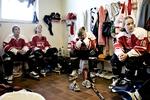 Målscorer. Danmarks udlignende mål mod Norge blev scoret af Emma Russel (yderst th), der tidligere har spillet bl.a. skaterhockey. 