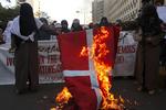 Oprør. Islamisk Trossamfund ville i dag have grebet tingene anderledes an i forbindelse med Muhammed-krisen, og man erkender at have været en medvirkende årsag til, at situationen eskalerede under Muhammed-krisen. 