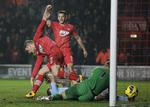 Ups. Joe Hart roder rundt i City-målet, og så kan Steven Davis øge føringen for Southampton. 