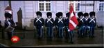 popularitet. Nu kan du konkurrere med Kongehuset om at være mest populær på YouTube. Forskellen er, at Kongehuset ikke tjener penge på det, men det kan du. 