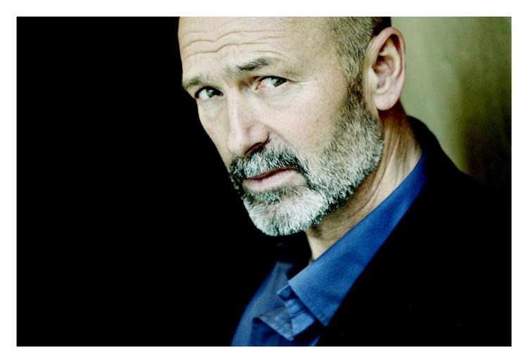 Disrespekt. TV 2 respekterer ikke, at depression er en sygdom på lige fod med diabetes eller hjertesygdomme, når de indikerer, at det hjælper deprimerede at komme tre uger på tur med B.S. Christiansen, lyder kritikken fra eksperter og organisationer. 