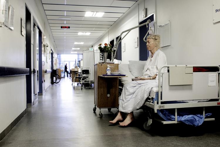 indlagt. Frederiksberg Hospital er et af de sygehuse i Region Hovedstaden, der må placere patienter på gangen. (arkivfoto) 