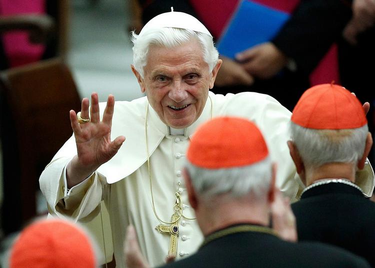 Afsked. Pave Benedikt XVI træder tilbage som overhoved for den katolske kirke. (Arkivfoto) 