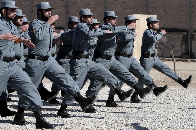 jubel. Afghanerne jubler over Barack Obamas udmelding om, at amerikanerne i 2014 trækker halvdelen af sine tropper hjem fra landet. Vi er klar til at overtage, siger de afghanske myndigheder. 