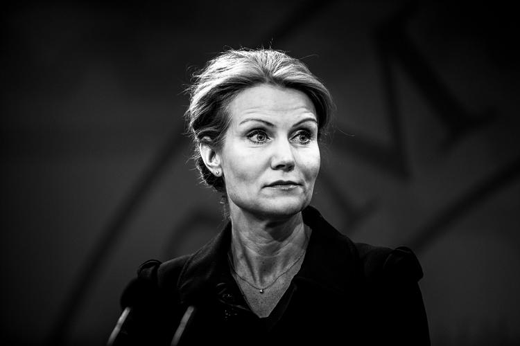tak. Helle Thorning sagde tak til amerikanerne for indsatsen i Afghanistan. USA's exitplan, som Obama præsenterede i nat, flugter med den danske. (arkiv) 