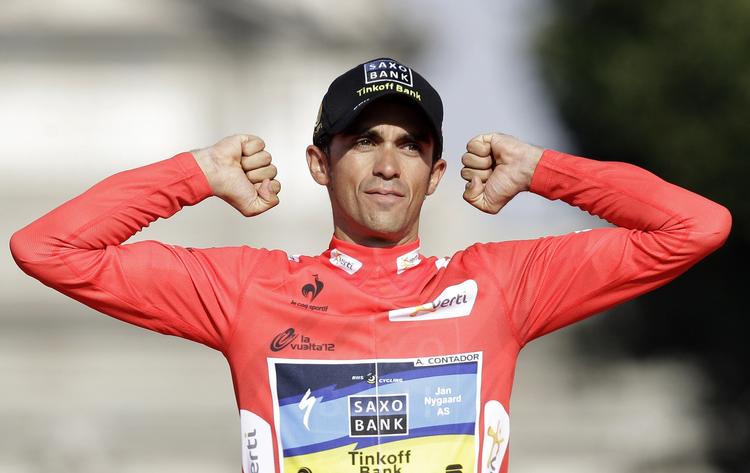 slipper. Alberto Contador vandt Vueltaen sidste år efter en karantæne for doping. 