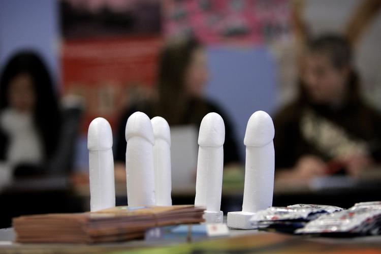 Seksualundervisning. Der skal professionalisme til, hvis niveauet i folkeskolernes seksualundervisning skal højnes. 