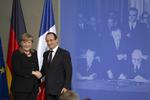 Nyskabende. Angela Merkel og Francois Hollande går forrest i kampen for en europæisk finansskat. 