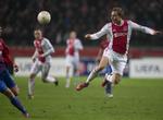 klubskifte. Christian Eriksen er med i kampen om den hollandske titel for Ajax, men fra næste sæson kan han måske blive involveret i den engelske topkamp. 