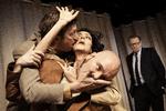 komik. Teater Får302 spiller Ingmar Bergman-komedien 'Ritualet' på CPH:STAGE. 