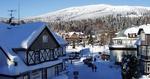 Tjekkiet. Læser Finn Gunst har stået på ski 120 km nord for Prag og er vild med stilheden i Spindleruv Mlyn. 