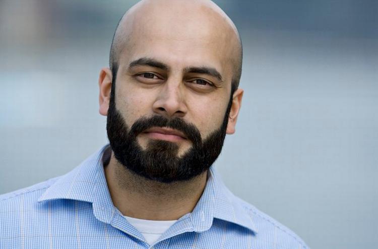 Integration. Vejen til en vellykket integration, eller assimilering i visse tilfælde, er brolagt med en ganske banal forudsætninger om, at retten til forskellighed og forskellige værdier eksisterer uden stigmatisering til følge, skriver Zubair Butt Hussain. 