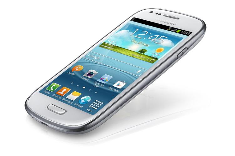 FAMILIEFORØGELSE. Samsung Galaxy S III (bill.) er den næstmest populære smartphone-model efter iPhone. Nu kommer efterfølgeren. 